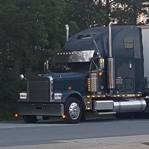 Meet your Posher, Curtis